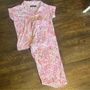 LRL  Pink Paisley Capri Length Cotton Blend Knit Pajama Set Women's small